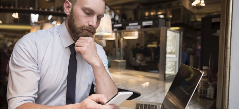 Monitoring and Managing IT Infrastructure in Real Time